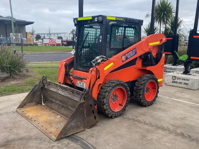 KUBOTA_SSV65C_903-2160_WK_AU_65-75HPSKIDSTEER (1).jp