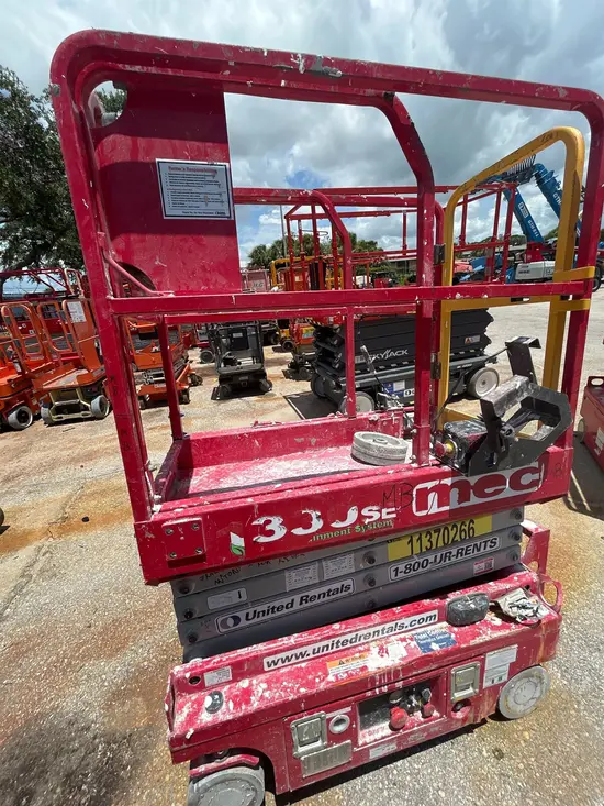 2022 MEC 1330SE Scissor Lift
