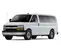 Furgoneta de pasajeros Chevrolet blanca