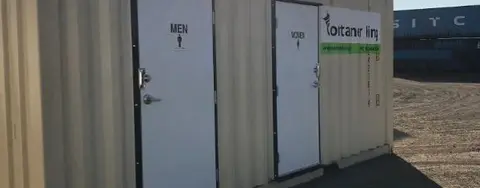 contenedor de embarque con dos puertas