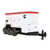 Generador remolcable de 300 – 320 kW, a diésel de nivel 4 CUMMINS blanco, negro y rojo