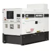 Generador remolcable de 30 – 35 kW, diésel de nivel 4 MULTIQUIP blanco y negro