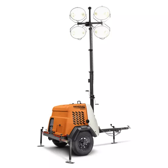 Torre de luz remolcable Generac naranja con generador de 6 kW
