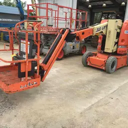 2013 JLG E300AJP Articulating Boom Lift
