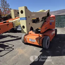 2014 JLG E400AJPN Articulating Boom Lift
