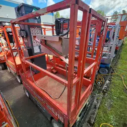 2017 Skyjack SJ16 Self-Propelled One-Person Lift