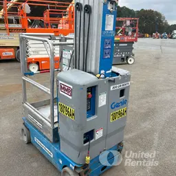 2016 Genie GR-20 Self-Propelled One-Person Lift