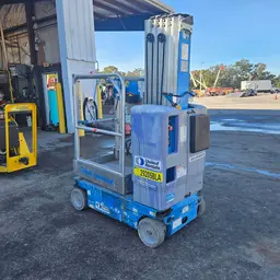 2016 Genie GR-20 Self-Propelled One-Person Lift