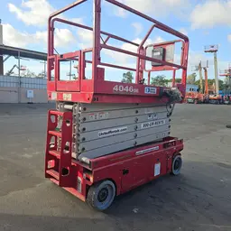 2019 MEC 4046SE Scissor Lift