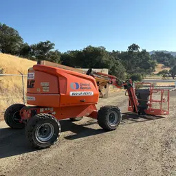 2017 JLG 450AJ Articulating Boom Lift