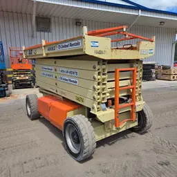 Elevador de tijera JLG 4069LE 2016