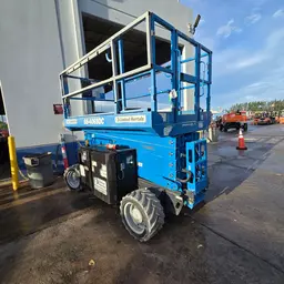 Elevador de tijera Genie GS-4069DC 2016