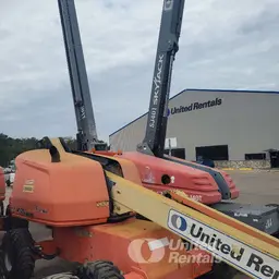 2017 JLG 400S Boom Lift