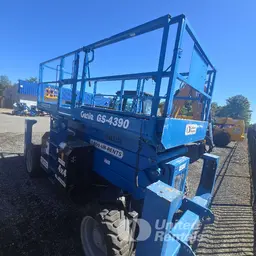 2016 Genie GS-4390 RT Rough Terrain Scissor Lift