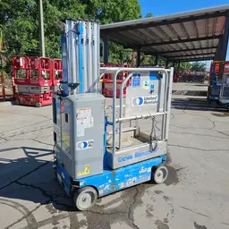 2018 Genie GR-20 Self-Propelled One-Person Lift
