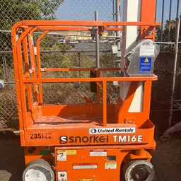 2021 Snorkel TM16E Self-Propelled One-Person Lift