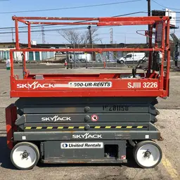 Elevador de tijera Skyjack SJIII3226 2014