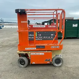 2018 JLG 1230ES Self-Propelled One-Person Lift