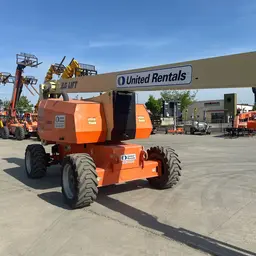 2017 JLG 800AJ Articulating Boom Lift