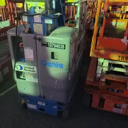 2018 Genie GR-12 Self-Propelled One-Person Lift