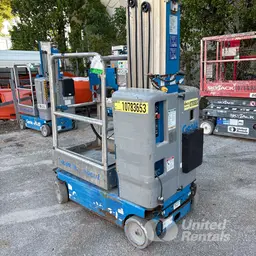 2018 Genie GR-20 Self-Propelled One-Person Lift