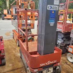 2017 Skyjack SJ16 Self-Propelled One-Person Lift