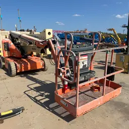 2015 JLG E450AJ Articulating Boom Lift